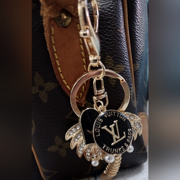 Authentic Louis Vuitton Trunks & Bags Charm And a Zipper Pull - Picture 9 of 11